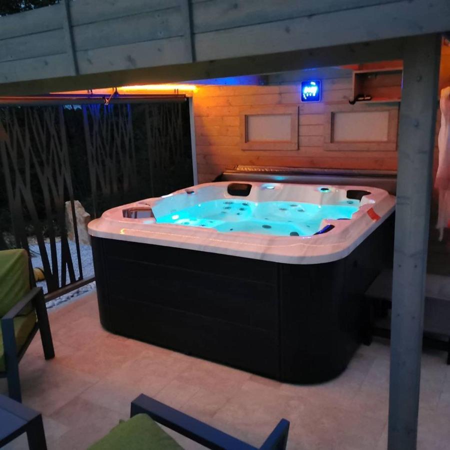 "Notre Bastide" Maison Et Table D'Hotes Traditionnelle Et Vegetarienne, Piscine, Jacuzzi, Clim, , A 5 Mn De Sarlat Marcillac-Saint-Quentin Εξωτερικό φωτογραφία